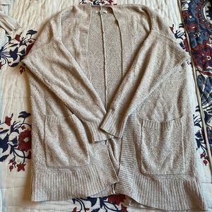American Eagle Cardigan